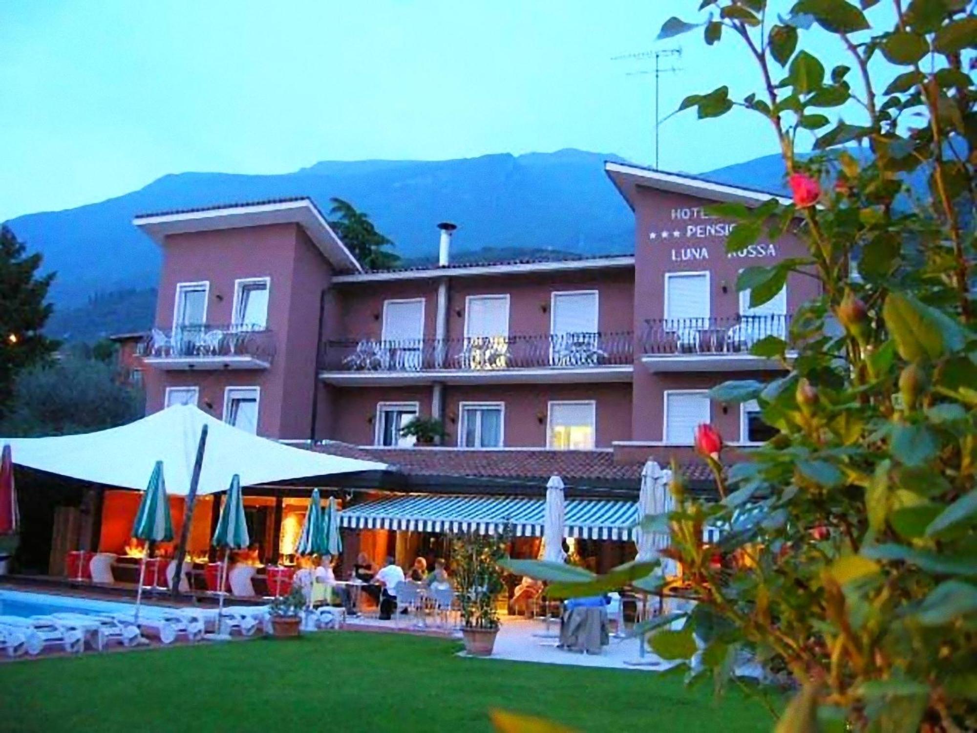 Hotel Luna Rossa (Adults Only) 말세진느 외부 사진