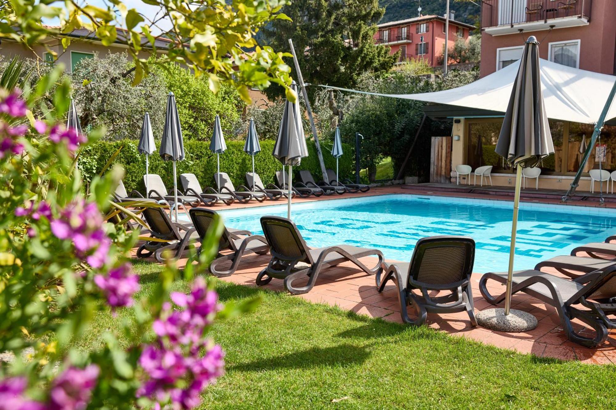 Hotel Luna Rossa (Adults Only) 말세진느 외부 사진